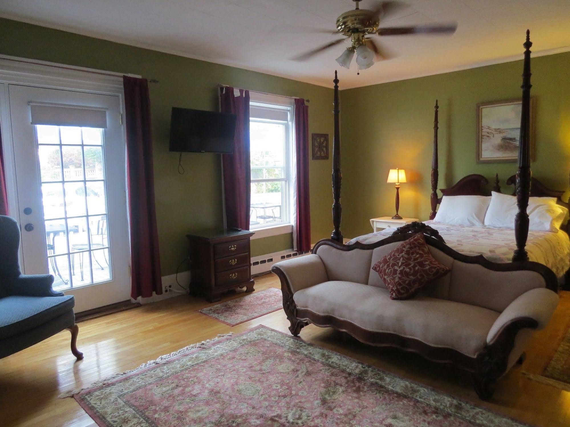 Blue Shutters Inn Carriage House Studios Ogunquit Extérieur photo
