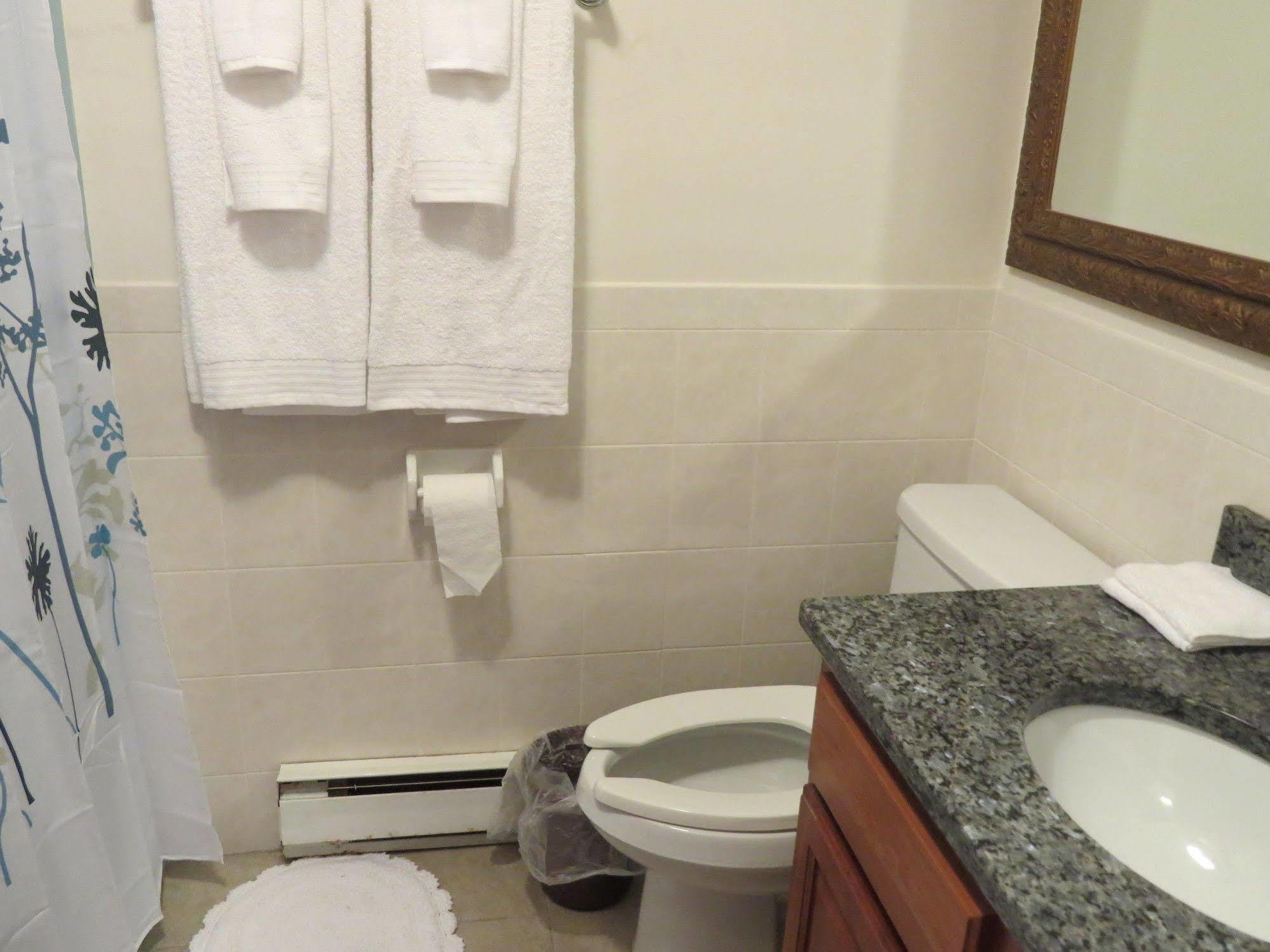 Blue Shutters Inn Carriage House Studios Ogunquit Extérieur photo