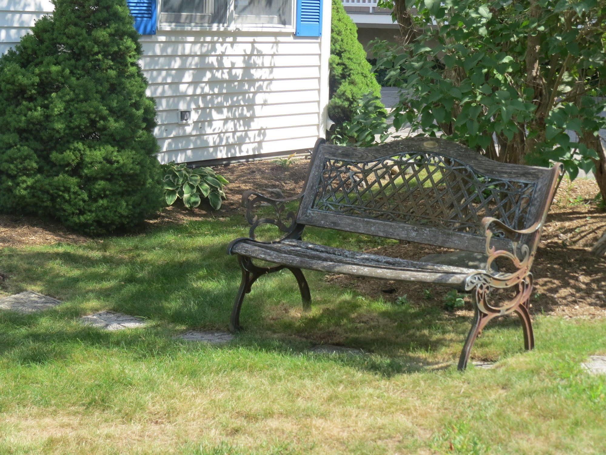 Blue Shutters Inn Carriage House Studios Ogunquit Extérieur photo