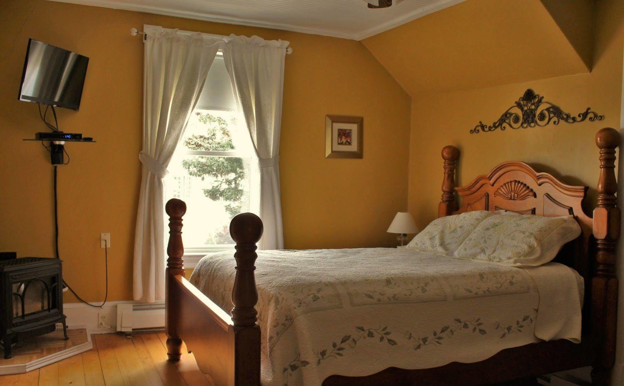 Blue Shutters Inn Carriage House Studios Ogunquit Extérieur photo